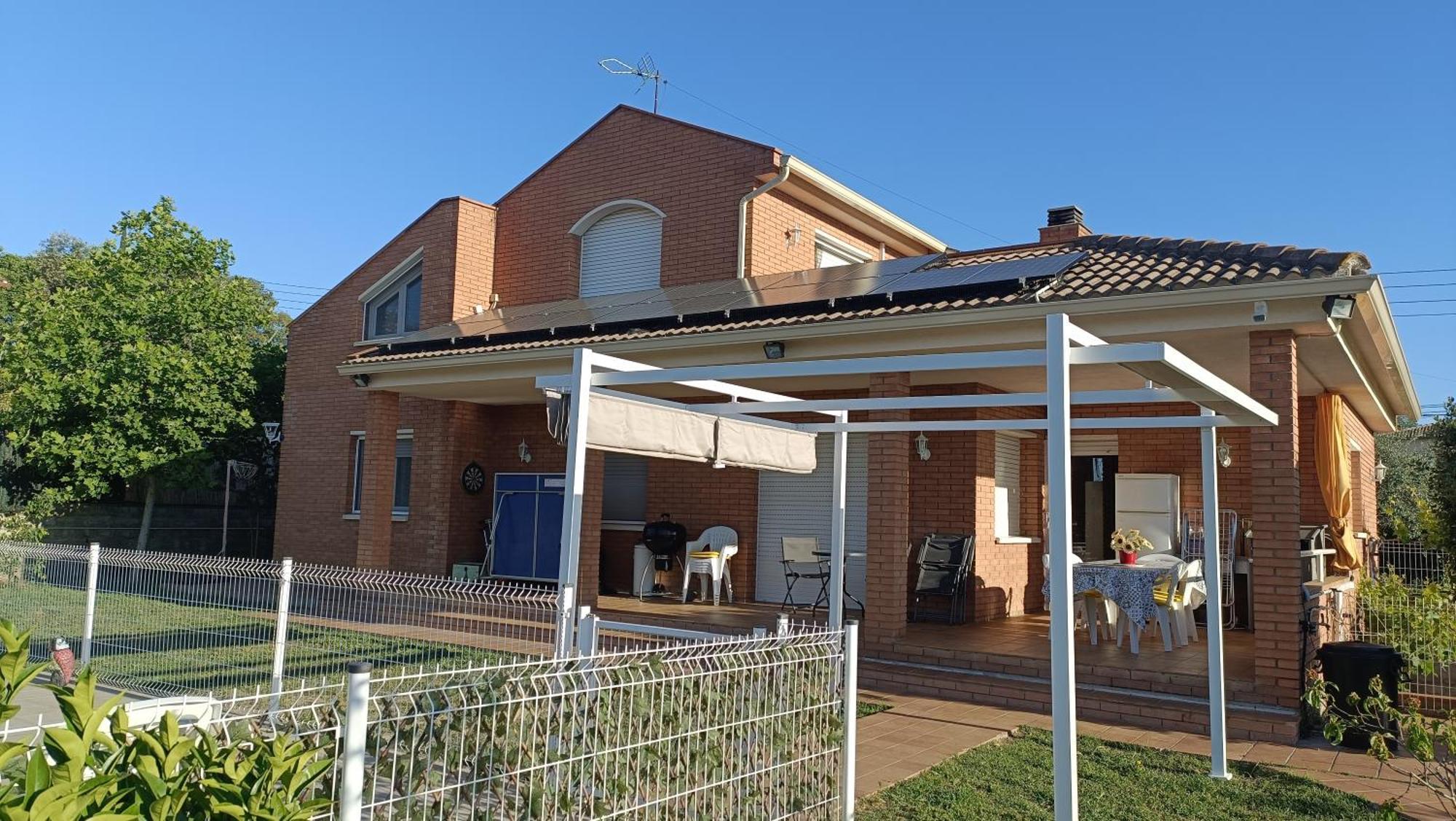 הוילה Santa Eulalia de Ronsaná Casa Con Jardin Y Piscina Privada. מראה חיצוני תמונה